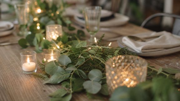 Comment associer végétaux et lumières pour une déco de fête naturelle