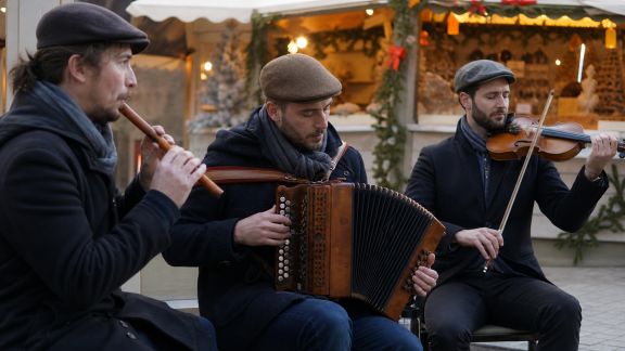 Marchés de Noël à travers la France : les plus belles traditions musicales
